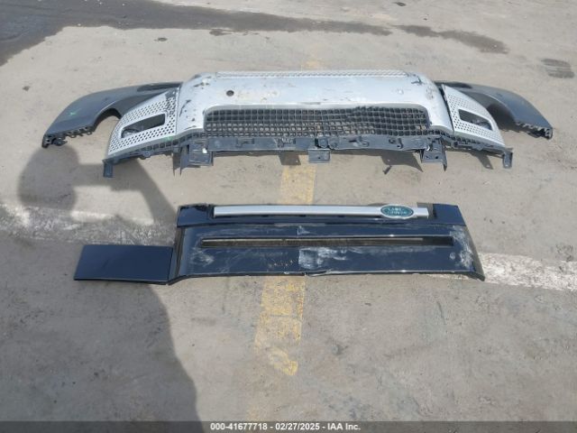 SALEJ7EU7R2266634 Land Rover Defender 110 P400 S