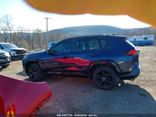 2T3EWRFV6KW023261 Toyota Rav4 Hybrid Xse