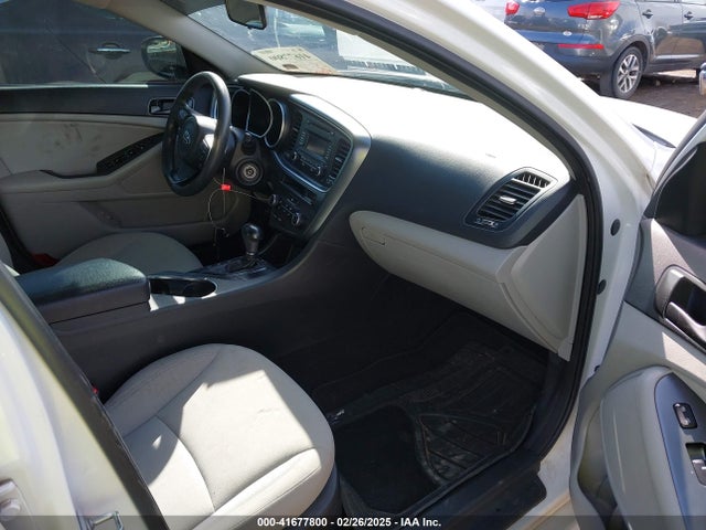 KNAGM4A7XF5630994 KIA Optima Lx