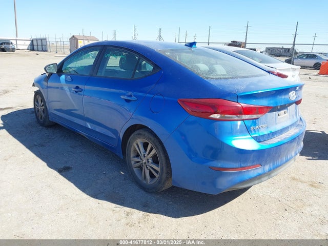 5NPD84LF5HH061795 Hyundai ELANTRA SE
