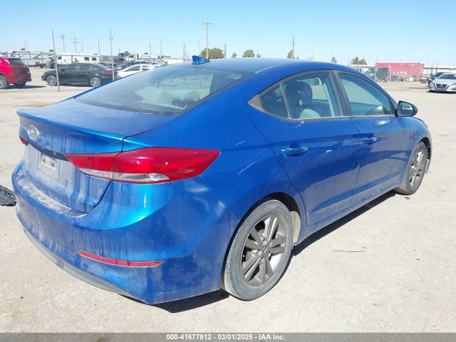 5NPD84LF5HH061795 Hyundai ELANTRA SE