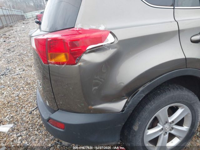 JTMRFREV8ED087614 Toyota Rav4 Xle