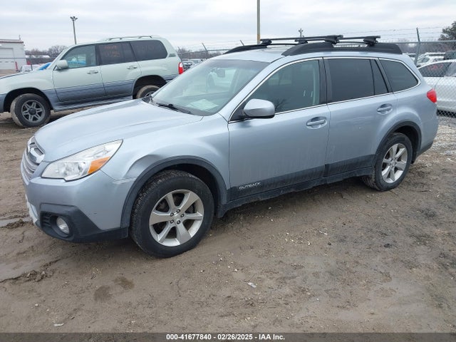 Subaru Outback 2.5i Limited 2014 4S4BRBLC7E3259912 Image 2