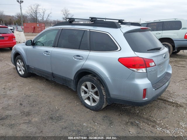 Subaru Outback 2.5i Limited 2014 4S4BRBLC7E3259912 Image 3