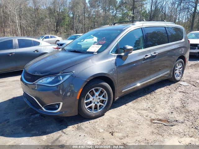 Chrysler Pacifica Touring L 2020 2C4RC1BG6LR269130 Image 2