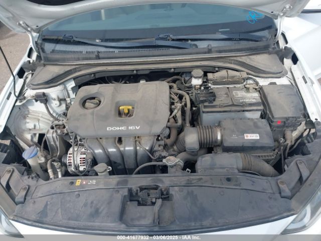 5NPD84LF8HH108222 Hyundai Elantra