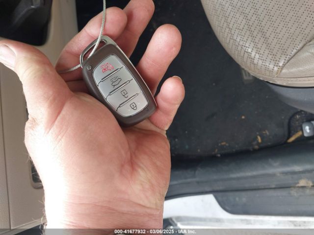 5NPD84LF8HH108222 Hyundai Elantra