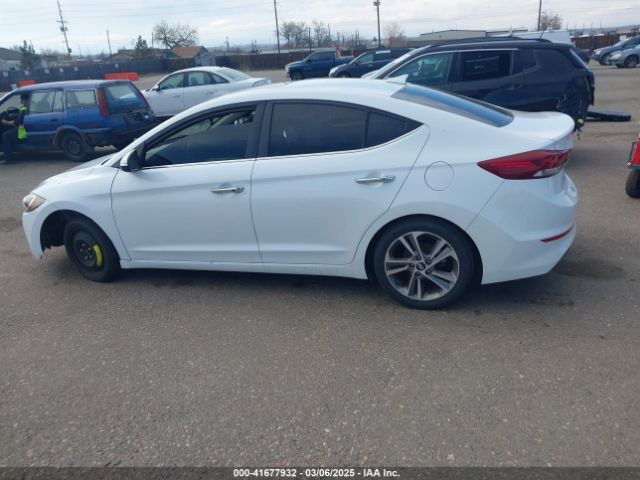5NPD84LF8HH108222 Hyundai Elantra