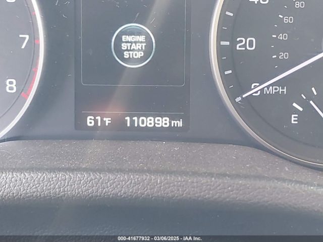 5NPD84LF8HH108222 Hyundai Elantra