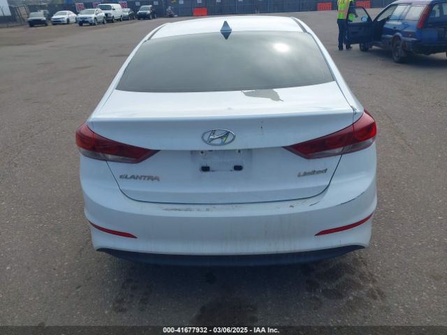 5NPD84LF8HH108222 Hyundai Elantra