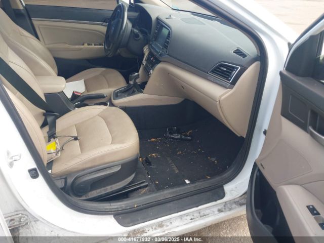 5NPD84LF8HH108222 Hyundai Elantra