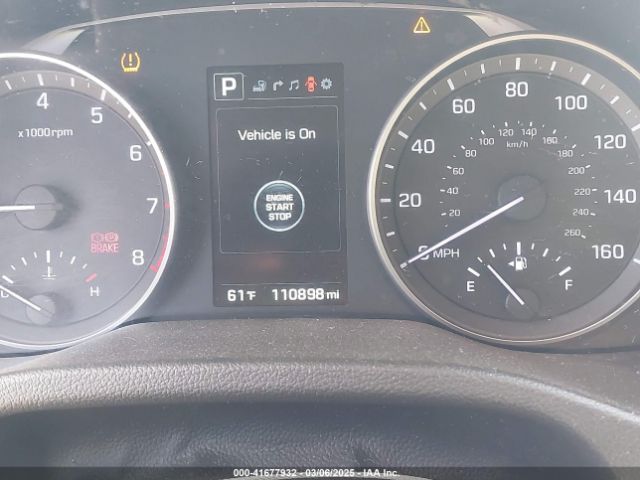 5NPD84LF8HH108222 Hyundai Elantra