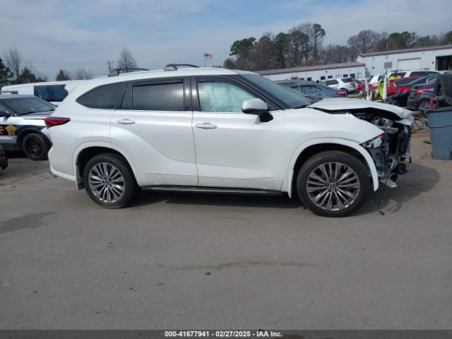 5TDFZRBH9MS108434 Toyota Highlander Platinum