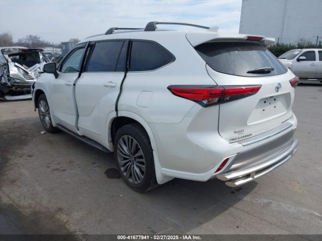 5TDFZRBH9MS108434 Toyota Highlander Platinum