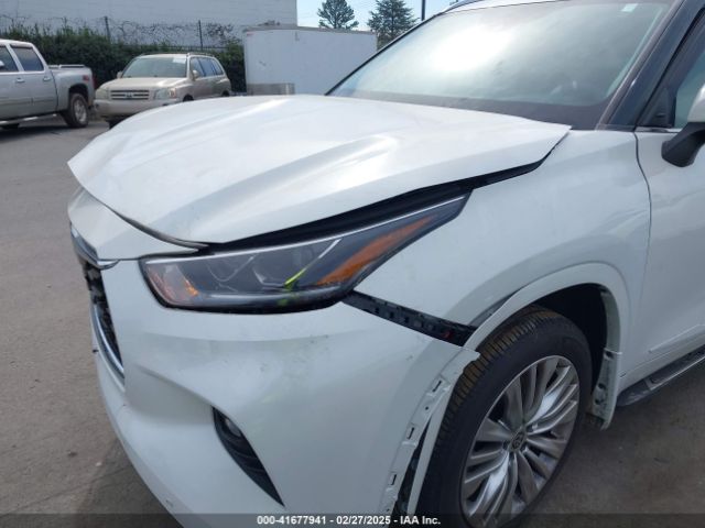 5TDFZRBH9MS108434 Toyota Highlander Platinum