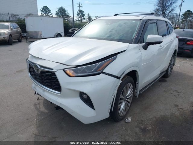 5TDFZRBH9MS108434 Toyota Highlander Platinum