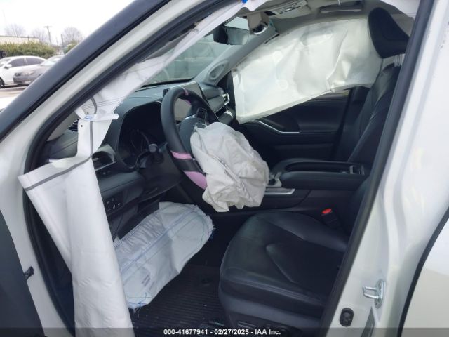 5TDFZRBH9MS108434 Toyota Highlander Platinum