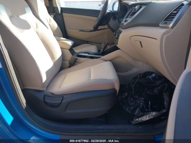 KM8J3CA28JU778288 Hyundai Tucson Value