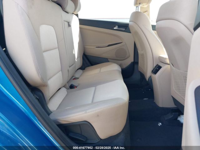 KM8J3CA28JU778288 Hyundai Tucson Value