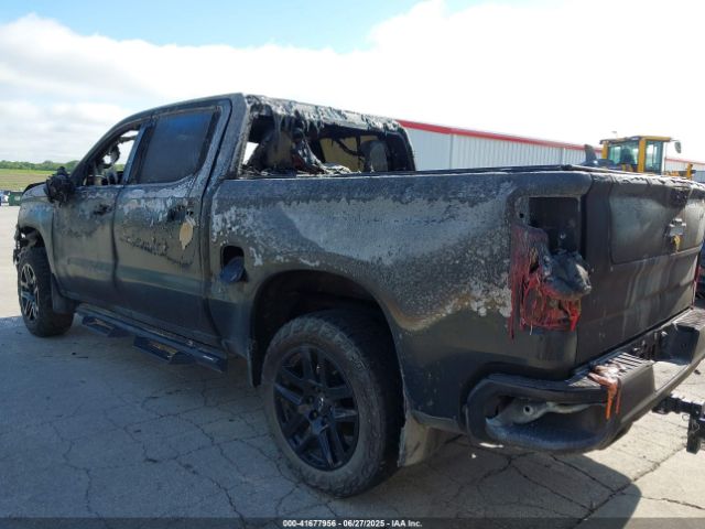 2022 CHEVROLET SILVERADO 1500 3GCUDFEL1NG541850 Photo 2