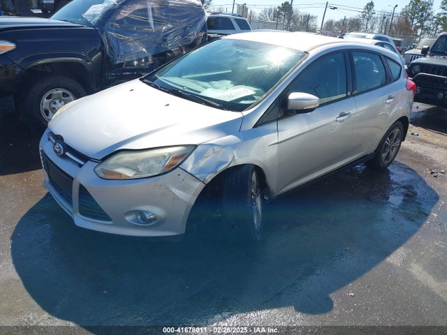 1FADP3K2XEL383521 Ford FOCUS SE