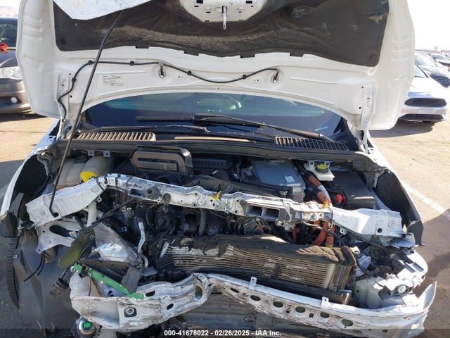 1FADP5DUXHL118189 Ford C-max Hybrid Titanium