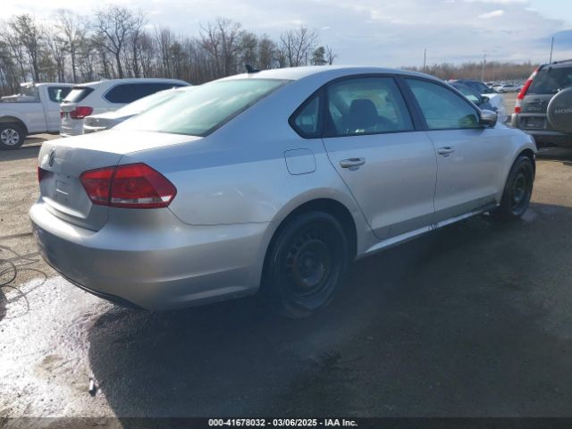1VWAP7A39EC023880 Volkswagen Passat 2.5l S
