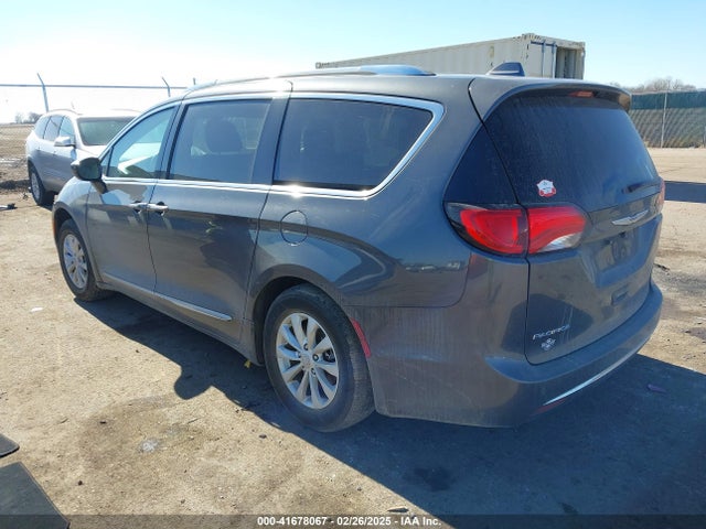 Chrysler Pacifica Touring L 2019 2C4RC1BG3KR650593 Image 3
