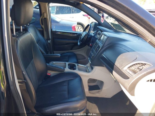 2C4RDGCGXKR691186 Dodge Grand Caravan Sxt