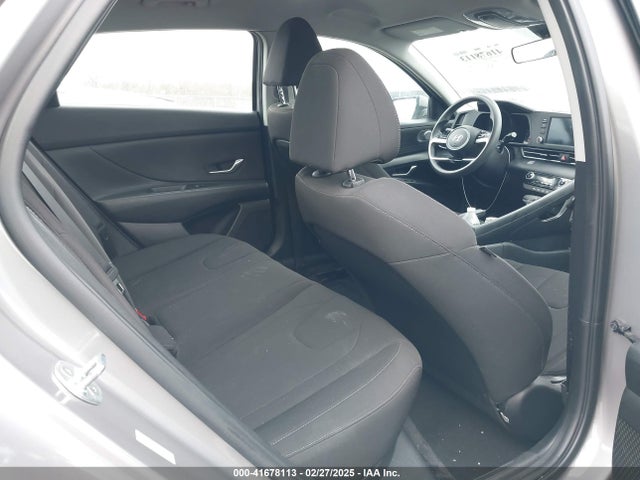 KMHLM4AG7MU126418 Hyundai ELANTRA SEL