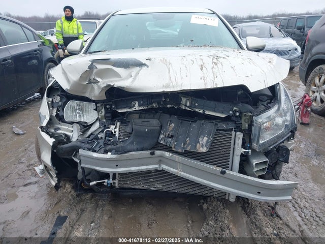 1G1PC5SBXF7144794 Chevrolet Cruze 1lt Auto