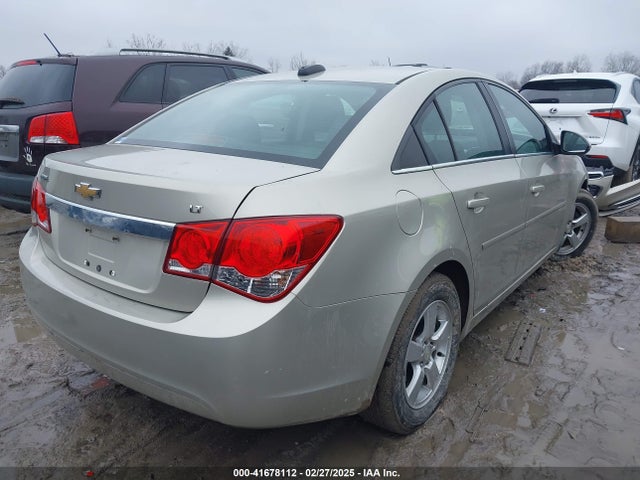 1G1PC5SBXF7144794 Chevrolet Cruze 1lt Auto