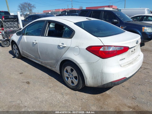 KIA FORTE LX 2016 KNAFK4A63G5618048 Image 3