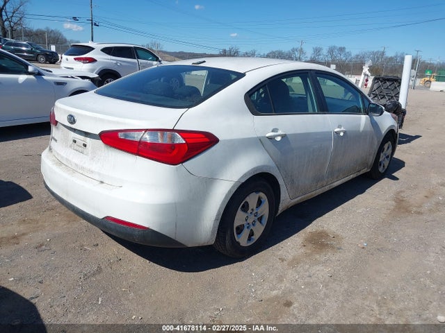 KIA FORTE LX 2016 KNAFK4A63G5618048 Image 4