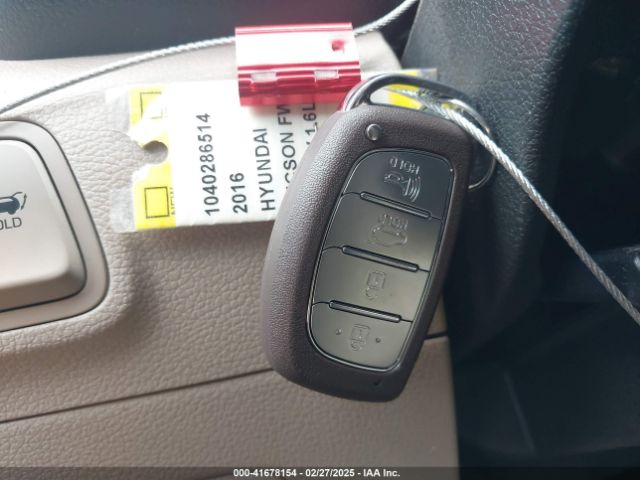KM8J33A20GU250429 Hyundai Tucson Limited