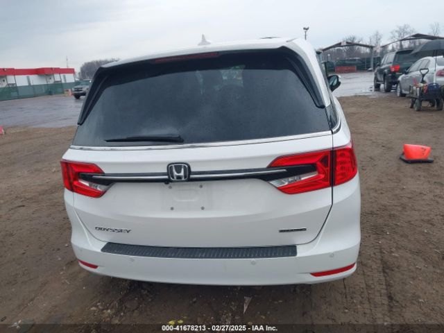 5FNRL6H82RB074384 Honda Odyssey Touring