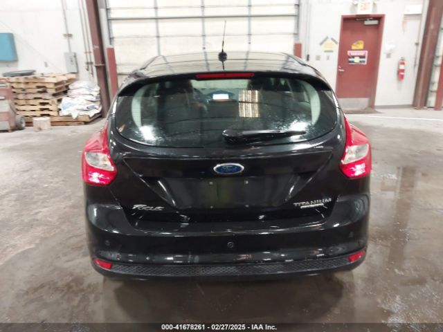 1FADP3N29EL199425 Ford Focus Titanium
