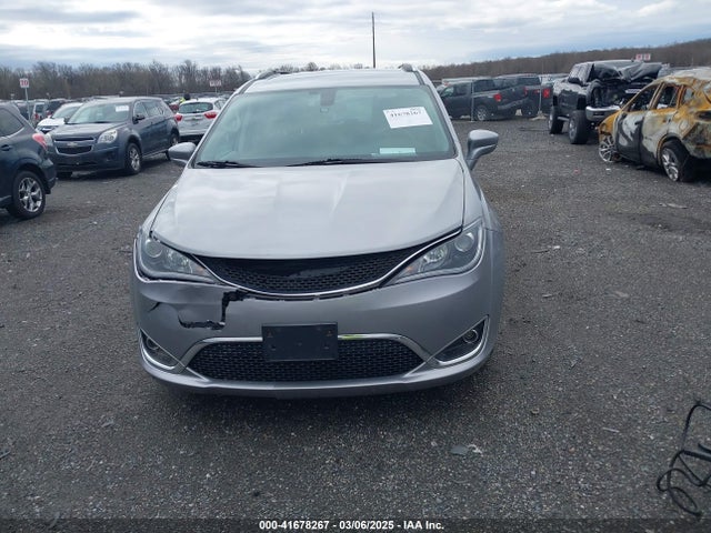 Chrysler Pacifica Touring L 2018 2C4RC1BG8JR128380 Image 12