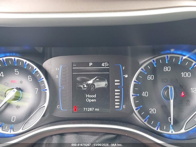 Chrysler Pacifica Touring L 2018 2C4RC1BG8JR128380 Image 7
