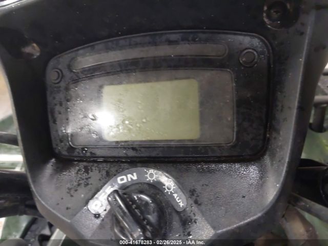 2005 SUZUKI LT-A700 JSAAP41A952108668 Photo 6