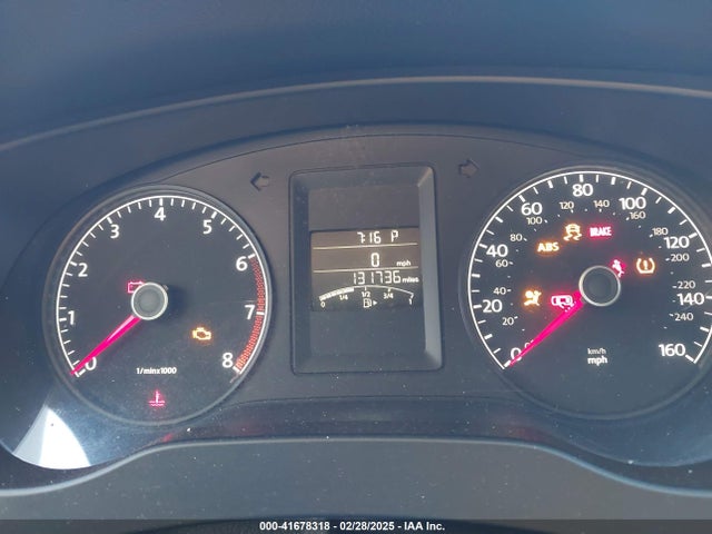 3VW2K7AJ5EM222988 Volkswagen Jetta 2.0l S