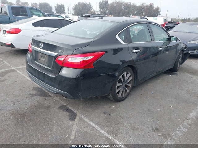 1N4AL3AP0HC254767 Nissan Altima 2.5 Sv