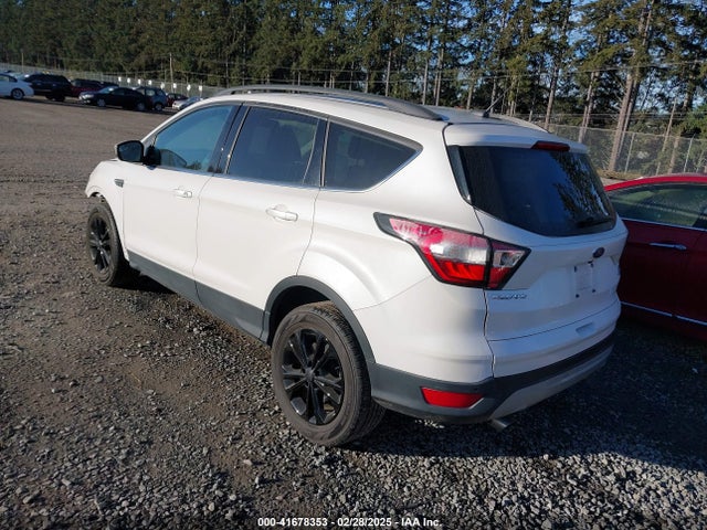 1FMCU9GD7HUA33186 Ford ESCAPE SE