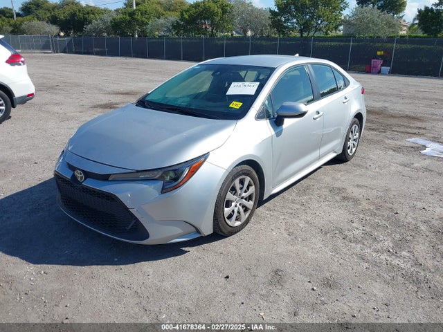 JTDEPRAE0LJ075697 Toyota COROLLA LE