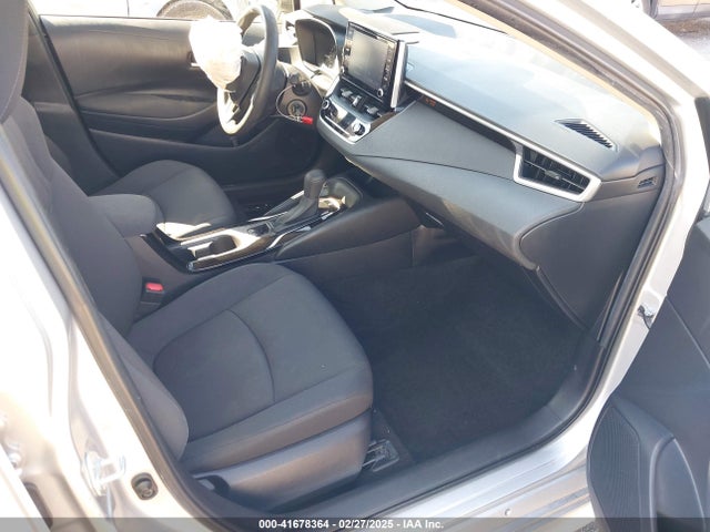 JTDEPRAE0LJ075697 Toyota COROLLA LE