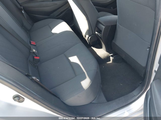 JTDEPRAE0LJ075697 Toyota COROLLA LE