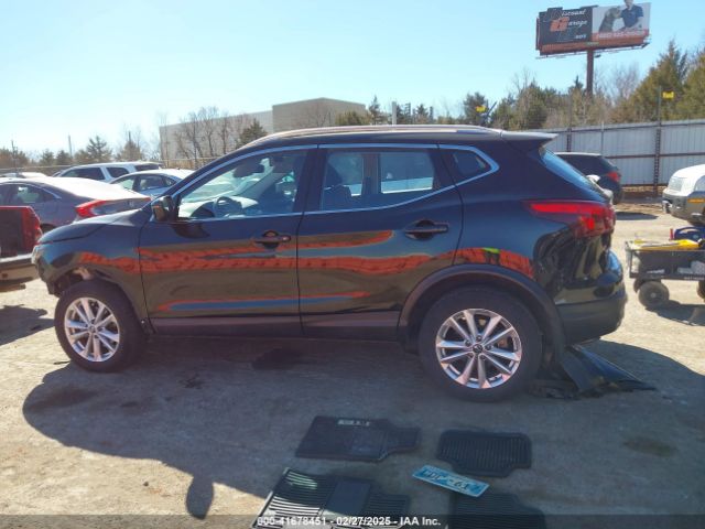 JN1BJ1CP3KW524637 Nissan Rogue Sport Sv
