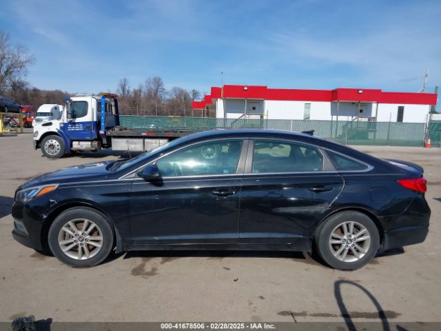 5NPE24AF8FH231881 Hyundai SONATA SE