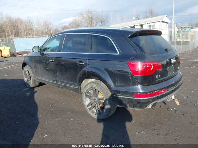 2013 AUDI Q7 WA1LMAFE8DD004221 Photo 2