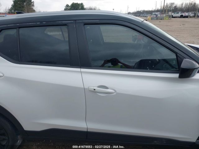 3N1CP5CVXPL488337 Nissan Kicks Sv Xtronic Cvt